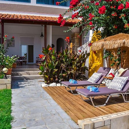 Laia Seafront Luxury Apartments Agia Pelagia  Bagian luar foto