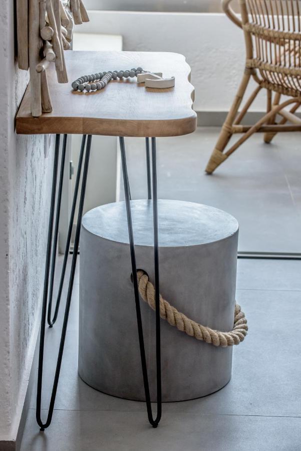 Laia Seafront Luxury Apartments Agia Pelagia  Bagian luar foto