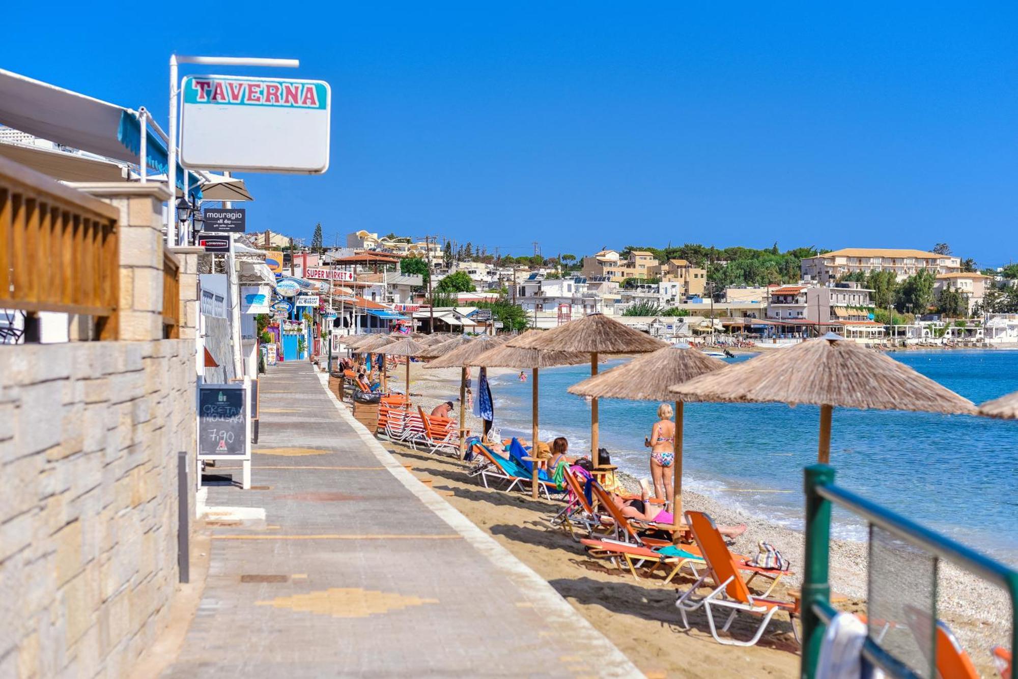 Laia Seafront Luxury Apartments Agia Pelagia  Bagian luar foto