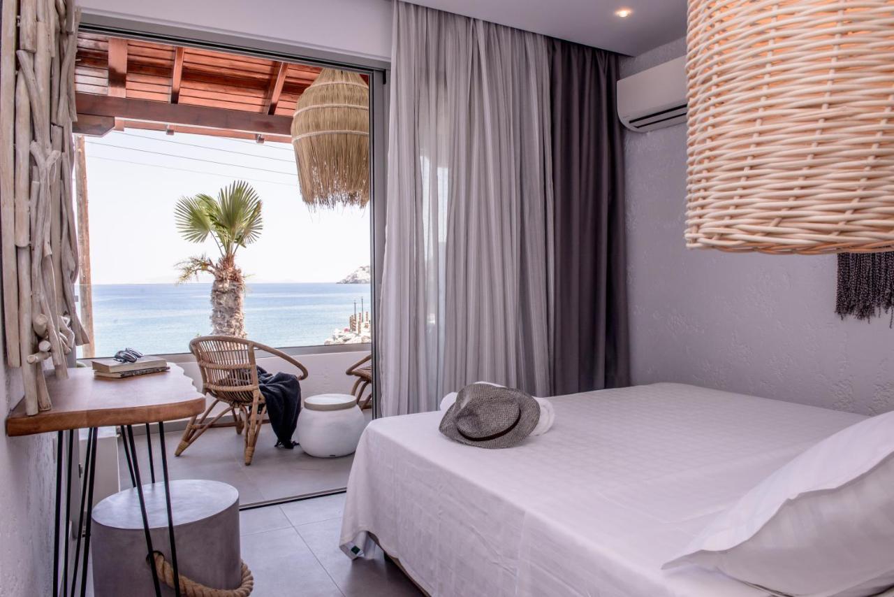 Laia Seafront Luxury Apartments Agia Pelagia  Bagian luar foto