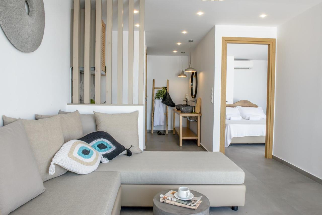 Laia Seafront Luxury Apartments Agia Pelagia  Bagian luar foto